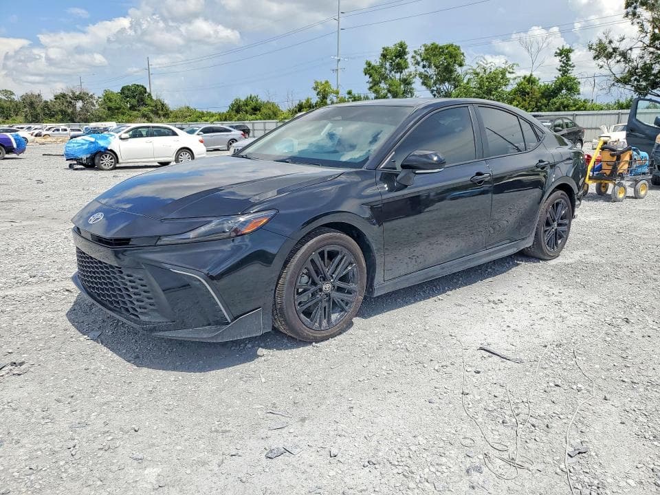 2025 TOYOTA CAMRY SE - 1
