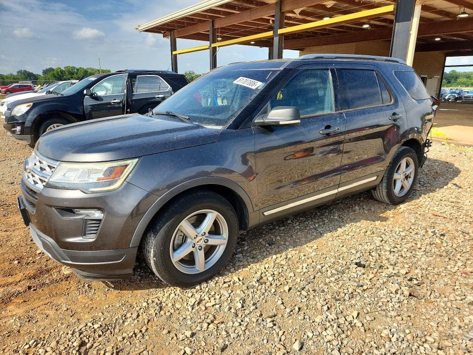 2019 FORD EXPLORER XLT - 1