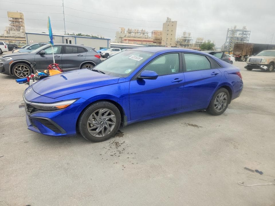 2024 HYUNDAI ELANTRA SEL - 1