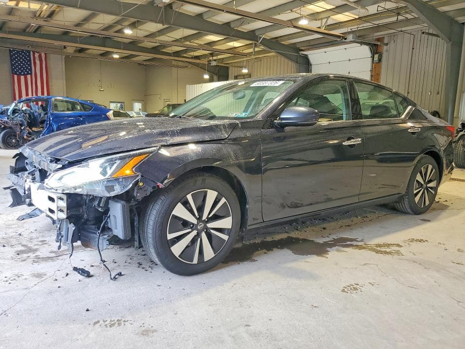 2019 NISSAN ALTIMA SV - 1
