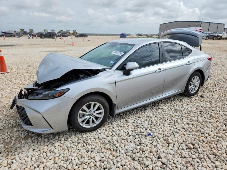 2026 TOYOTA CAMRY LE - 1