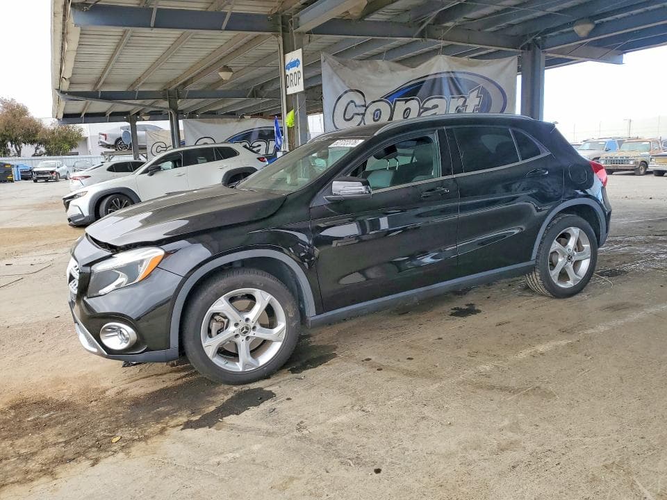 2018 MERCEDES-BENZ GLA 250 4MATIC - 1