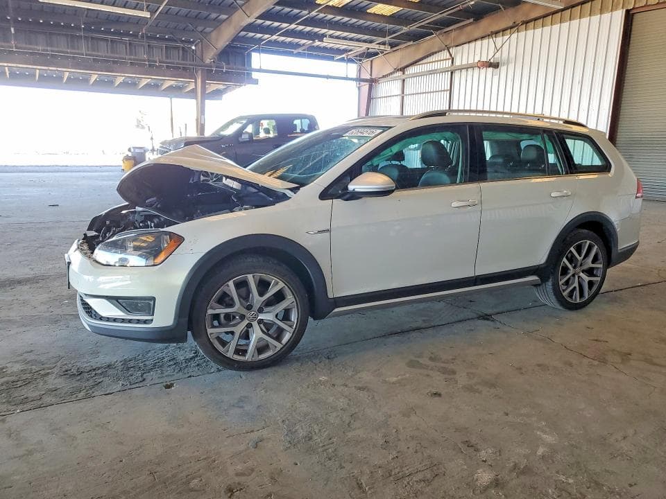 2017 VOLKSWAGEN GOLF ALLTRACK S - 1