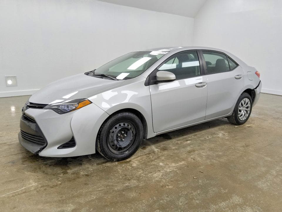 2017 TOYOTA COROLLA LE - 1