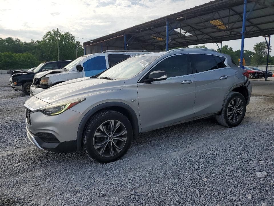 2018 INFINITI QX30 LUXURY - 1
