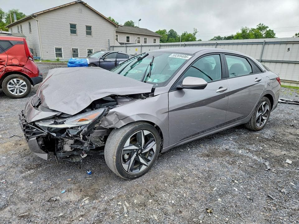 2023 HYUNDAI ELANTRA SEL - 1