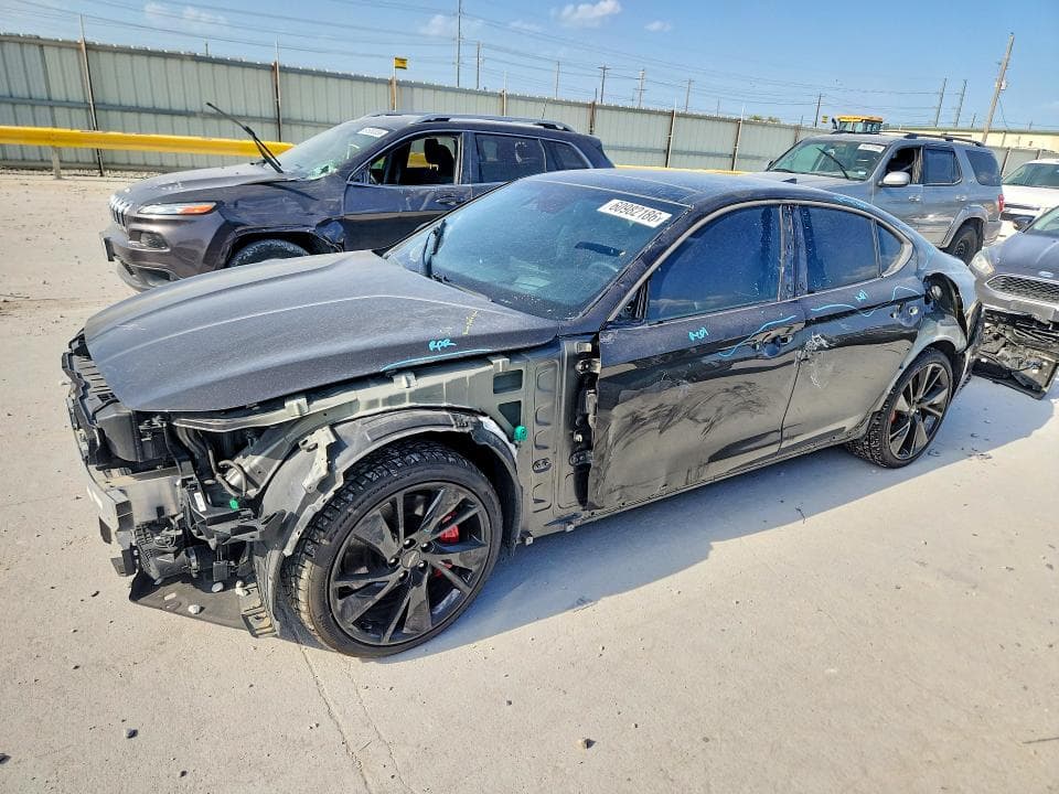 2023 GENESIS G70 3.3T STANDARD - 1