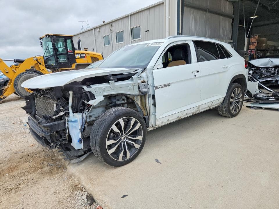 2020 VOLKSWAGEN ATLAS CROSS SPORT SEL PREMIUM R-LINE - 1