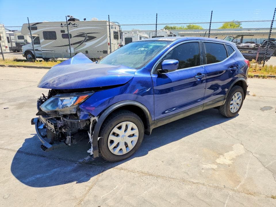 2017 NISSAN ROGUE SPORT S - 1