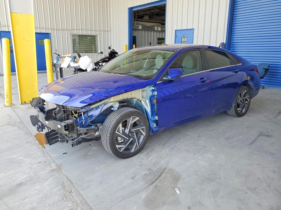 2025 HYUNDAI ELANTRA LIMITED - 1