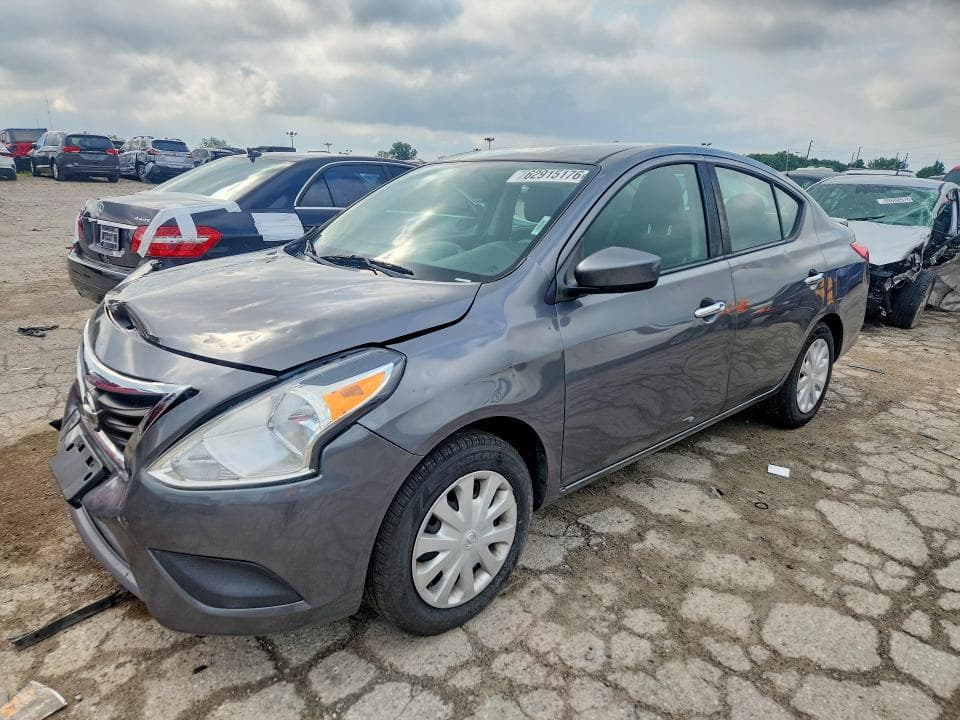 2019 NISSAN VERSA SV - 1