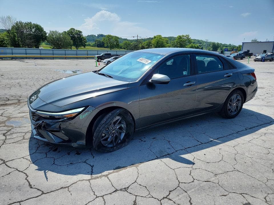 2024 HYUNDAI ELANTRA SEL - 1