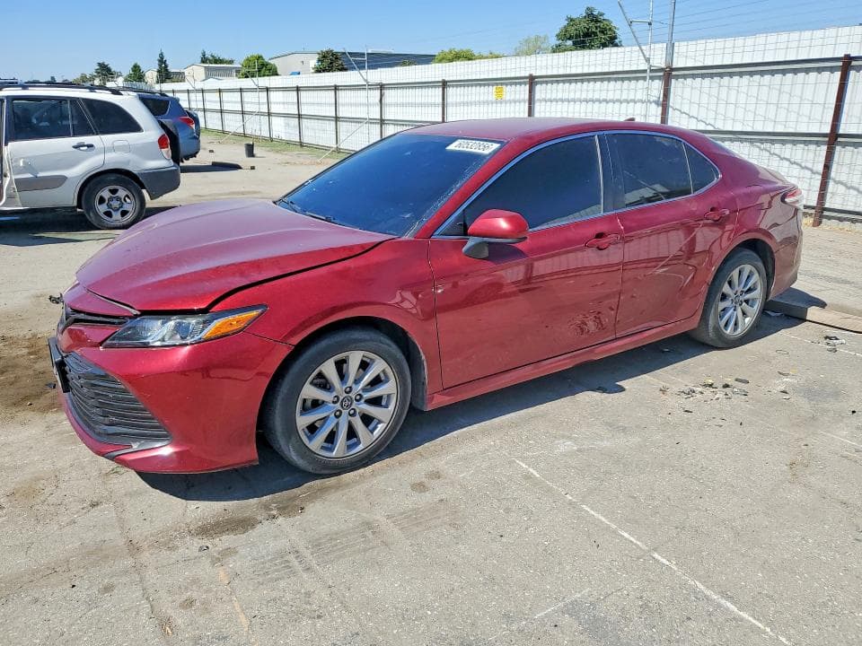 2019 TOYOTA CAMRY LE - 1
