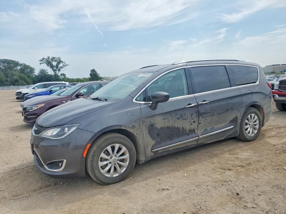 2018 CHRYSLER PACIFICA TOURING L PLUS - 1