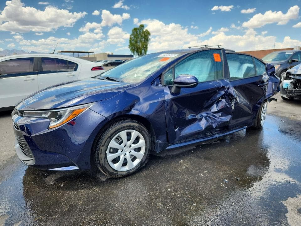 2026 TOYOTA COROLLA LE - 1