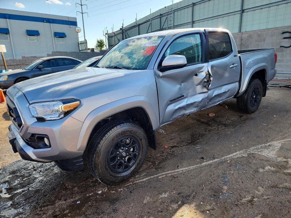 2020 TOYOTA TACOMA SR5 V6 - 1
