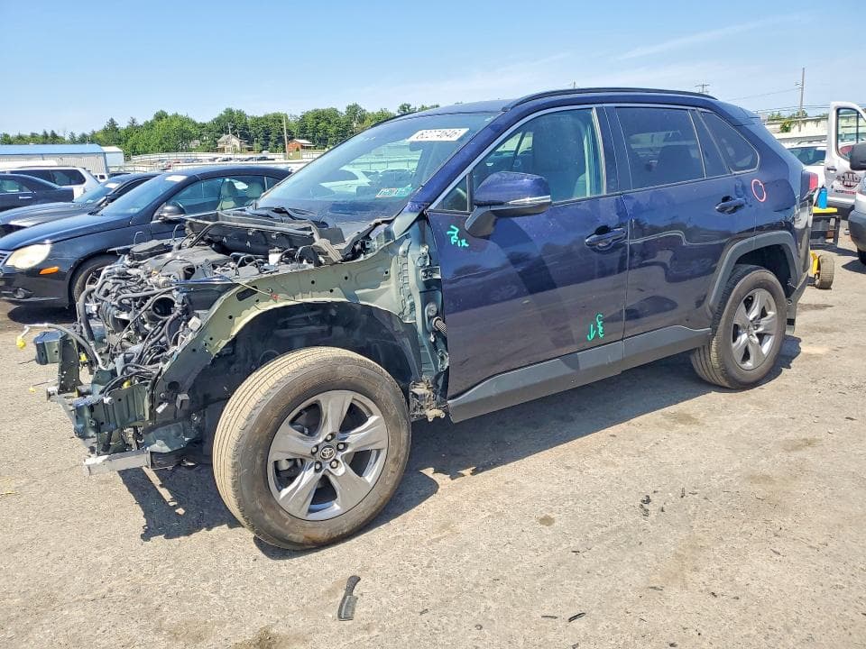 2024 TOYOTA RAV4 XLE - 1