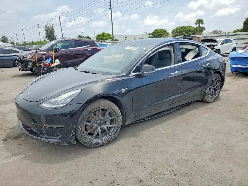 2020 TESLA MODEL 3 - 1
