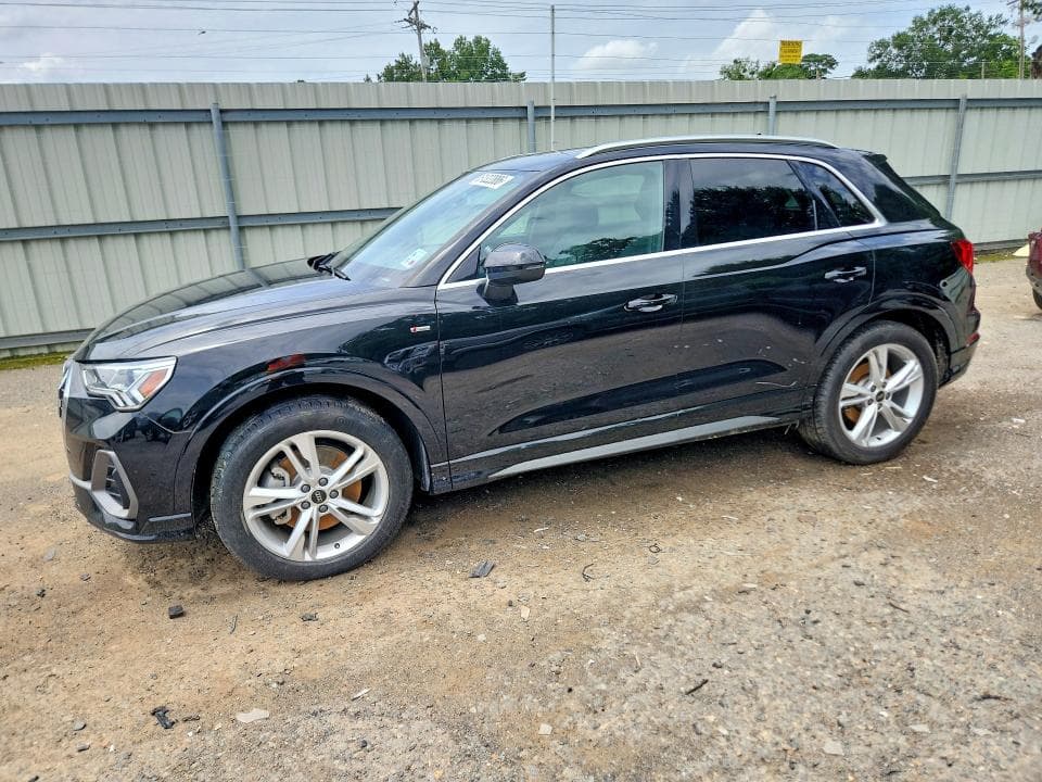 2024 AUDI Q3 45 S LINE PREMIUM - 1