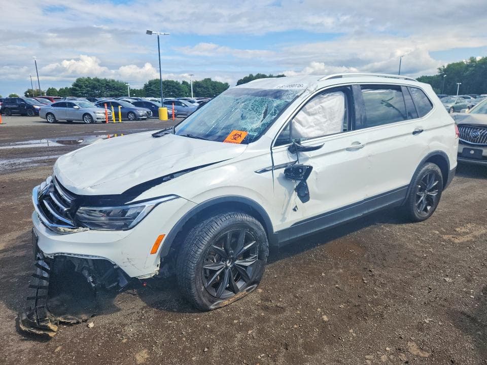 2024 VOLKSWAGEN TIGUAN SE - 1