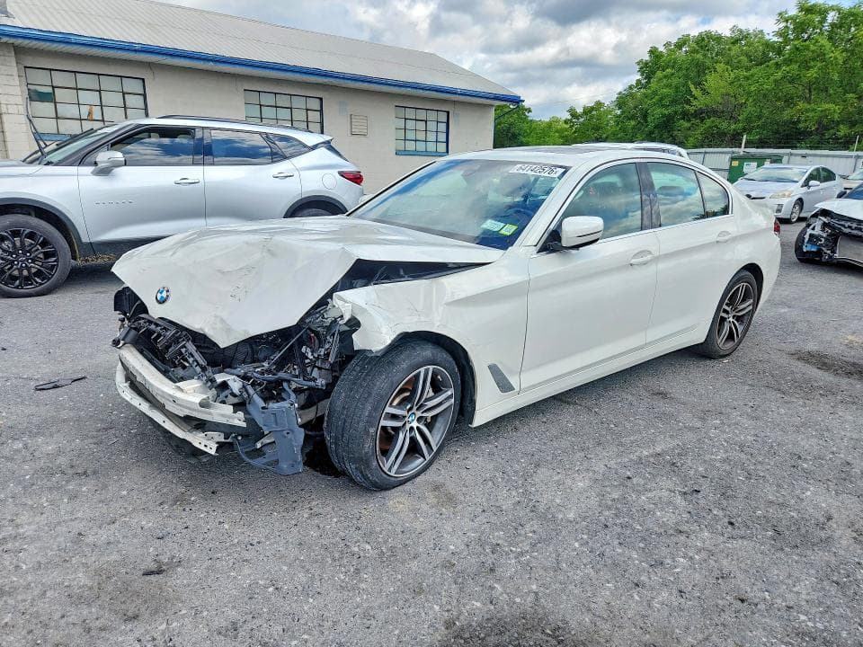 2022 BMW 530 XI - 1