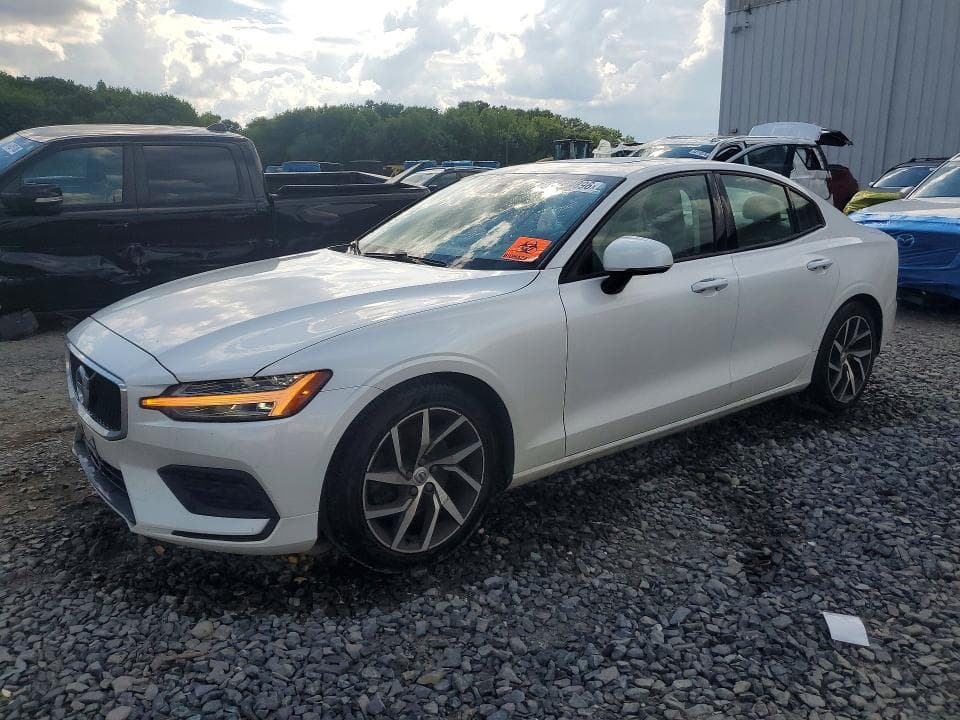 2019 VOLVO S60 T5 MOMENTUM - 1