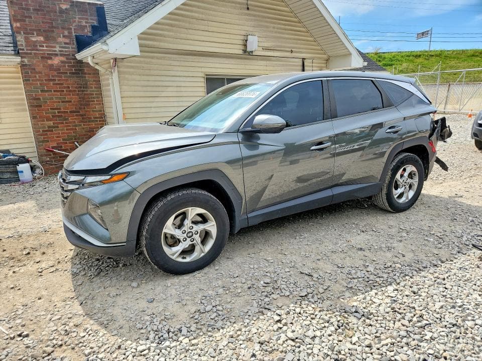 2022 HYUNDAI TUCSON SE - 1