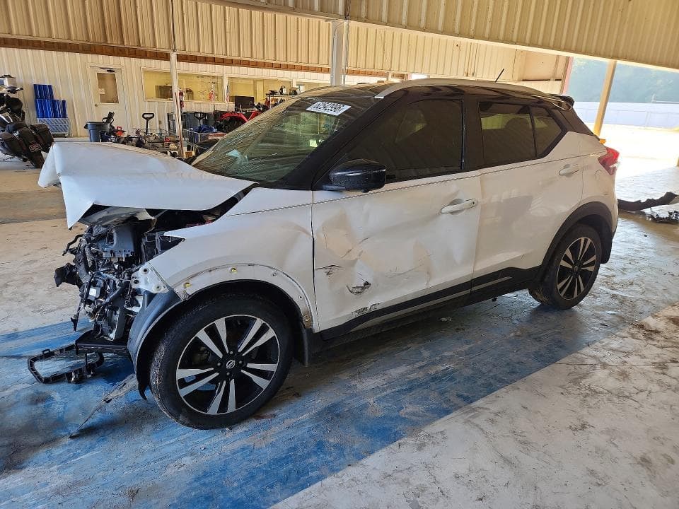 2020 NISSAN KICKS SR - 1