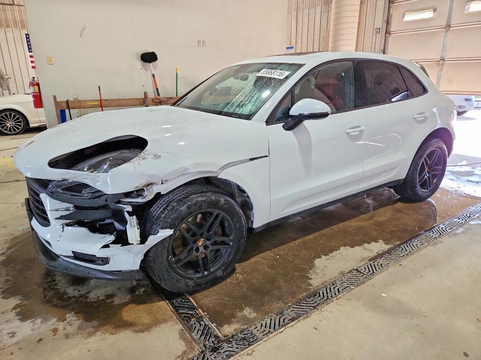 2019 PORSCHE MACAN - 1