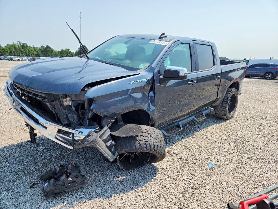 2020 CHEVROLET SILVERADO K1500 LT - 1