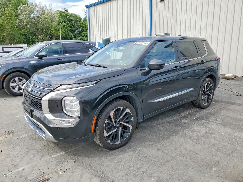 2023 MITSUBISHI OUTLANDER SE - 1