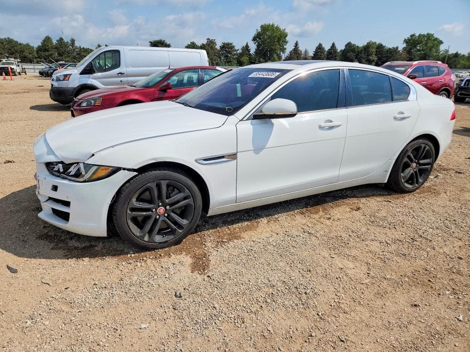 2017 JAGUAR XE PREMIUM - 1
