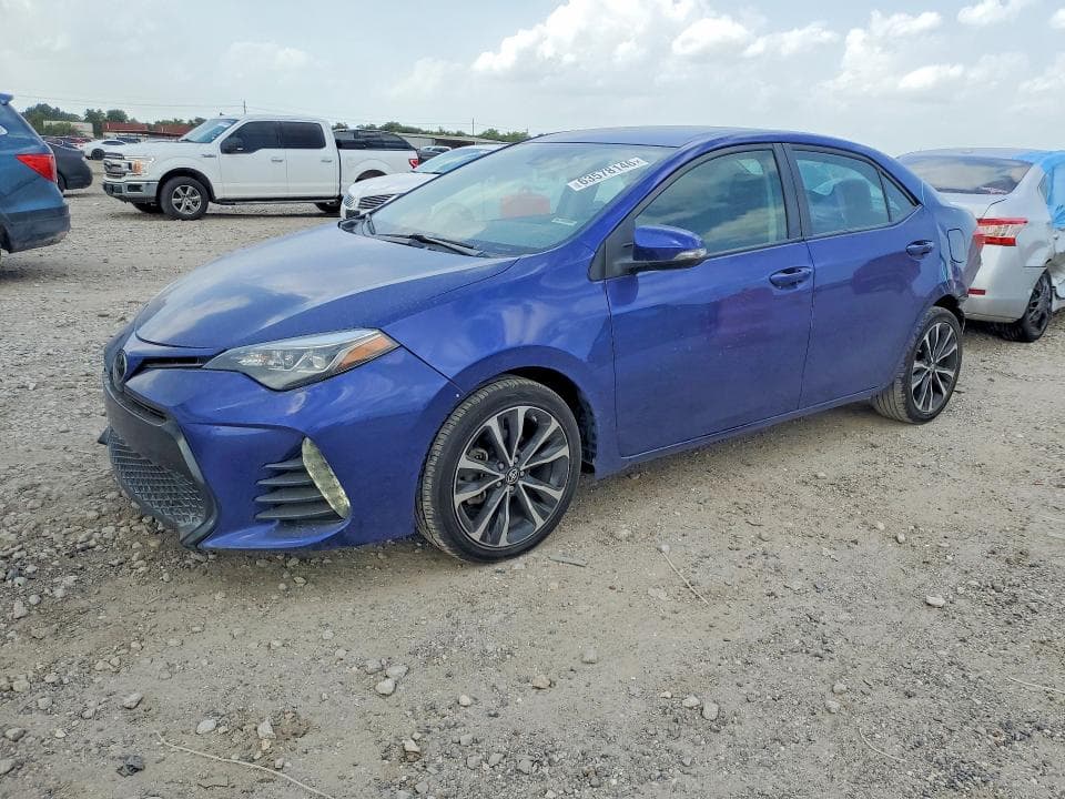 2017 TOYOTA COROLLA SE - 1