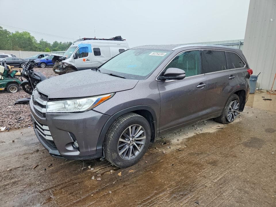 2017 TOYOTA HIGHLANDER XLE - 1