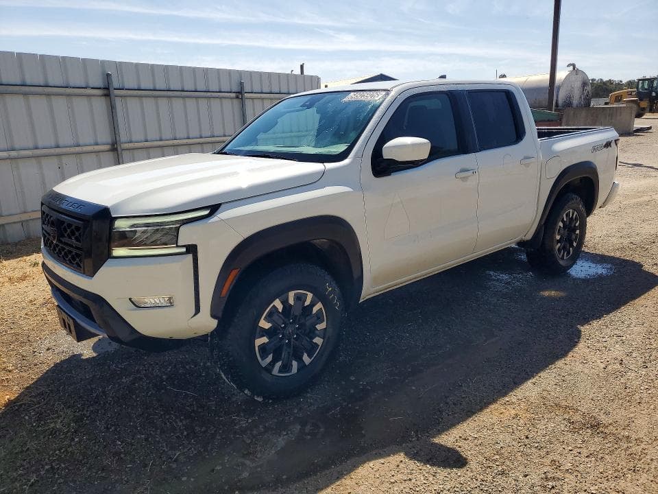 2024 NISSAN FRONTIER PRO-4X - 1