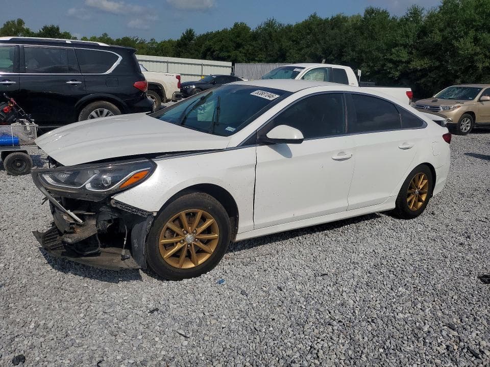 2019 HYUNDAI SONATA SE - 1