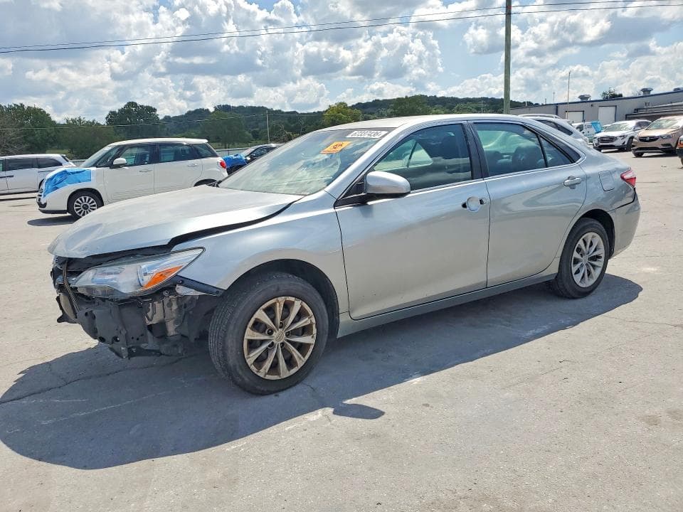 2017 TOYOTA CAMRY LE - 1