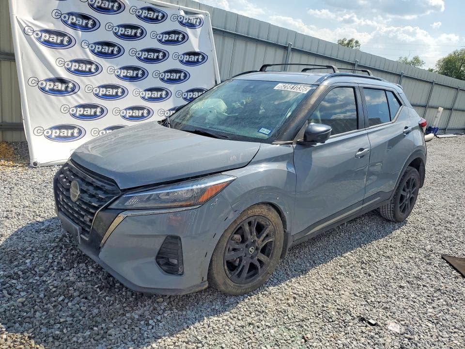 2021 NISSAN KICKS SR - 1