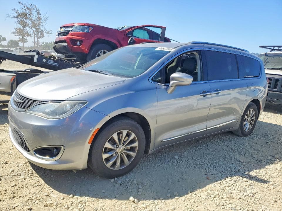 2018 CHRYSLER PACIFICA TOURING L - 1