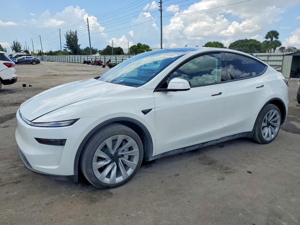 2026 TESLA MODEL Y - 1