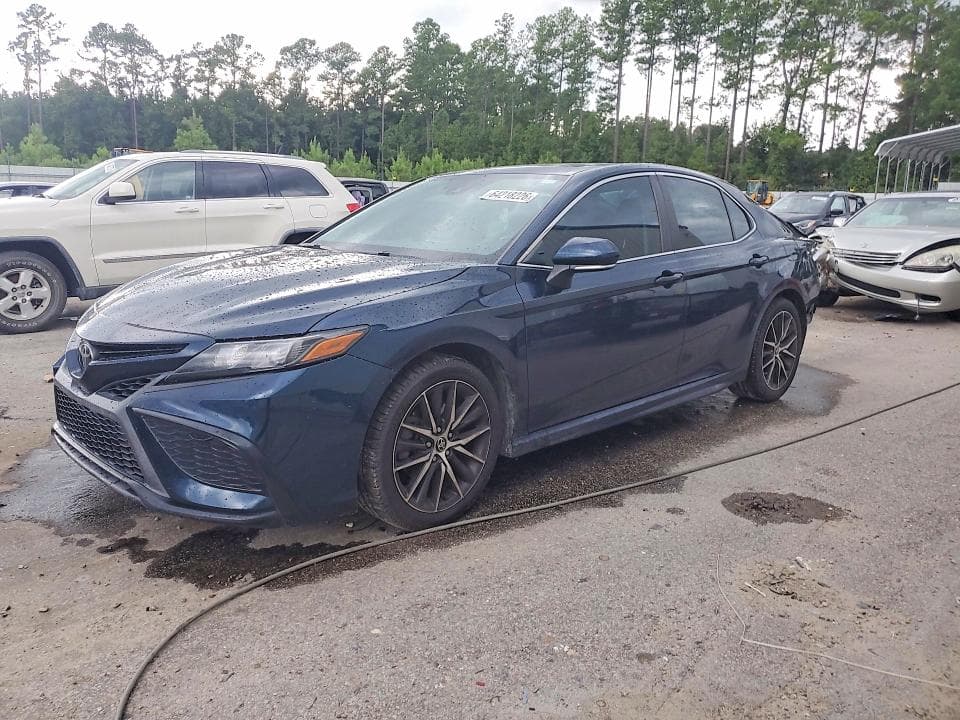2021 TOYOTA CAMRY SE - 1
