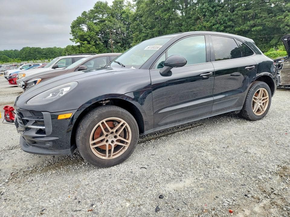 2020 PORSCHE MACAN - 1