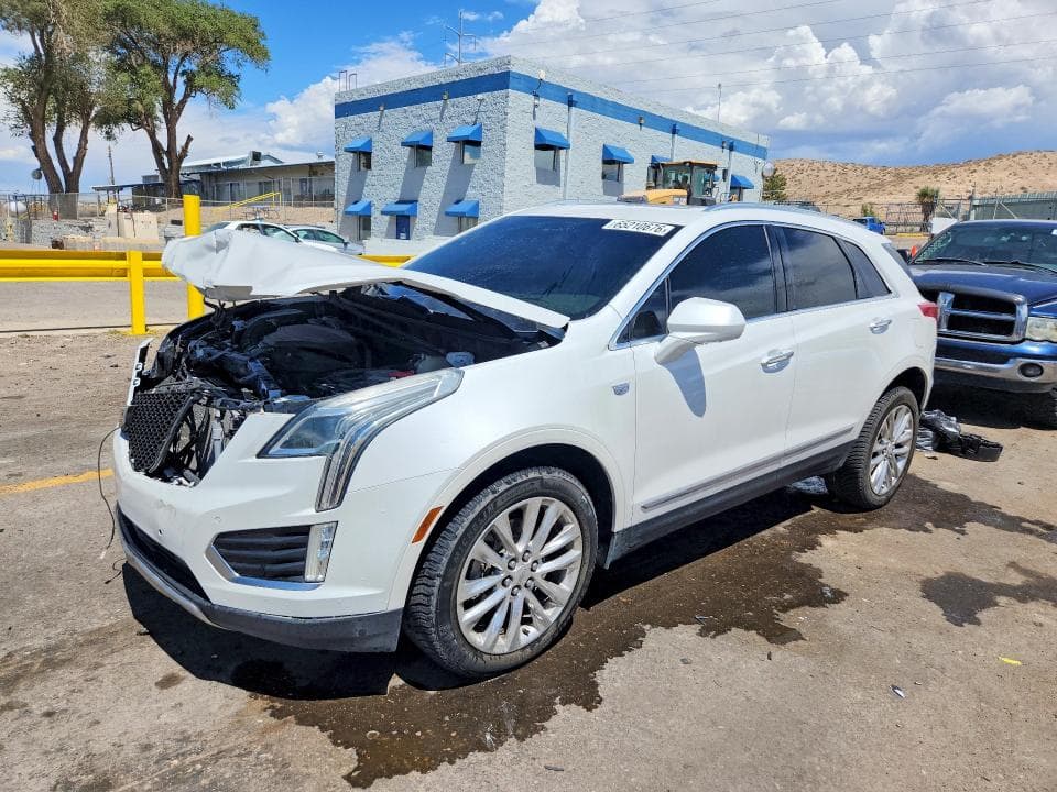 2017 CADILLAC XT5 PLATINUM - 1