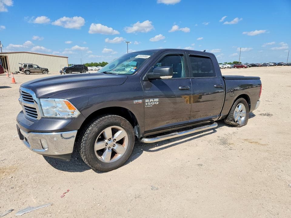 2019 RAM 1500 CLASSIC SLT - 1