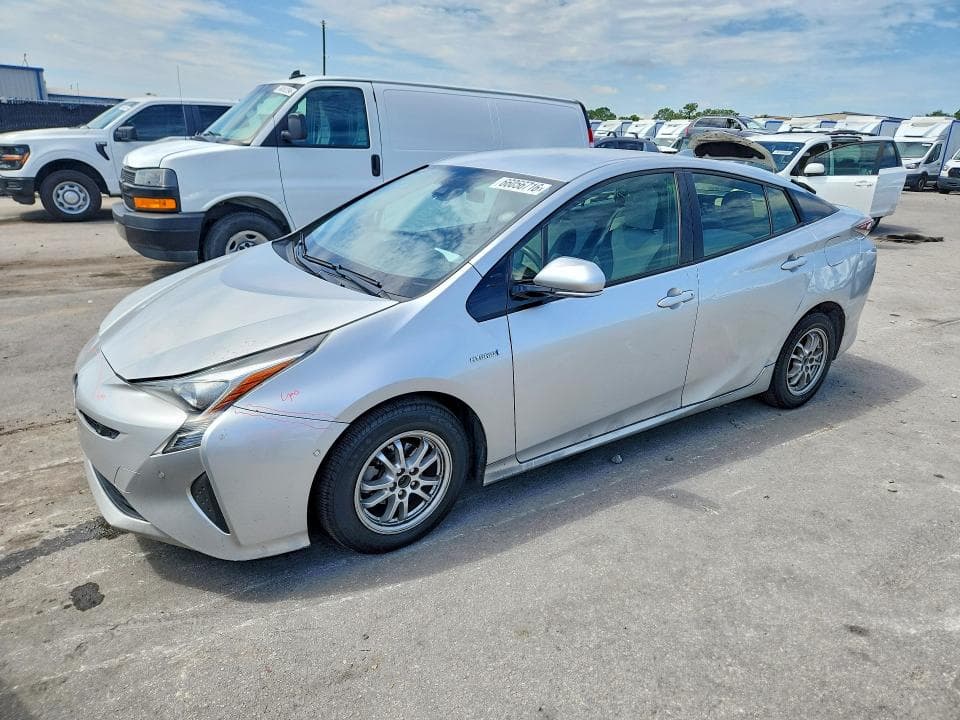 2017 TOYOTA PRIUS TWO - 1