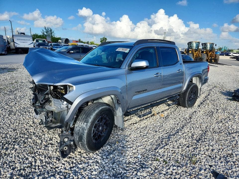2020 TOYOTA TACOMA SR5 V6 - 1