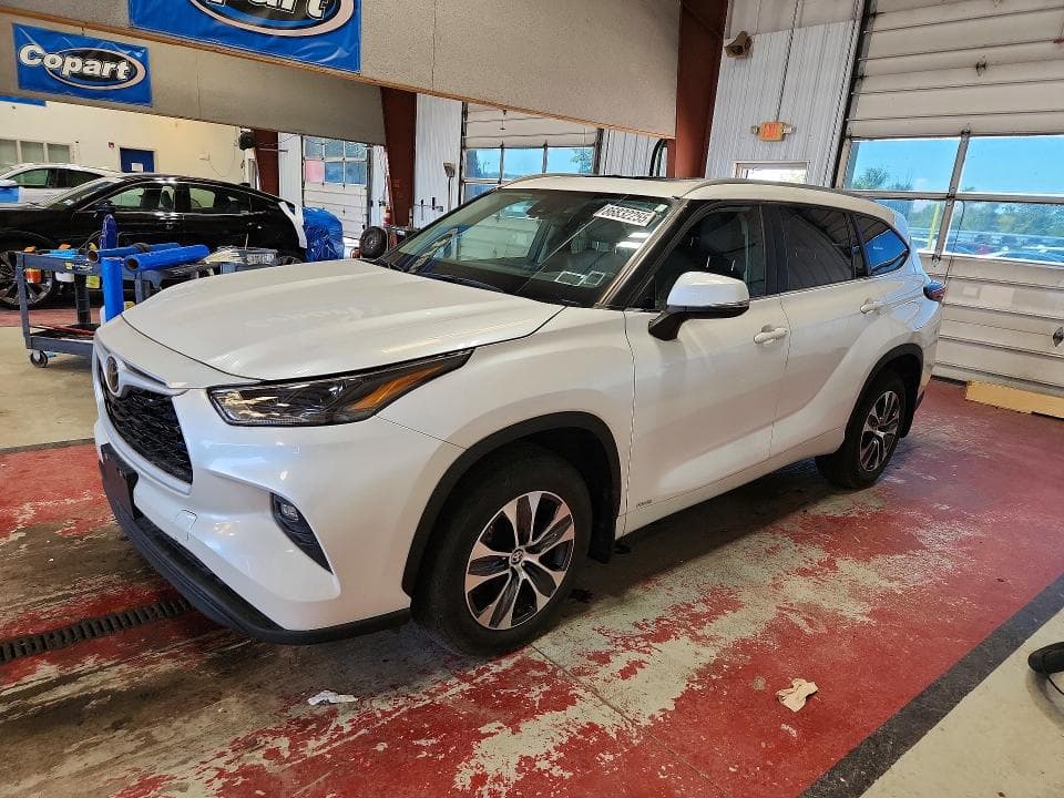 2025 TOYOTA HIGHLANDER HYBRID XLE - 1