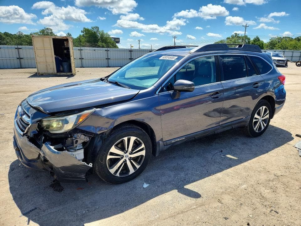 2018 SUBARU OUTBACK 3.6R LIMITED - 1