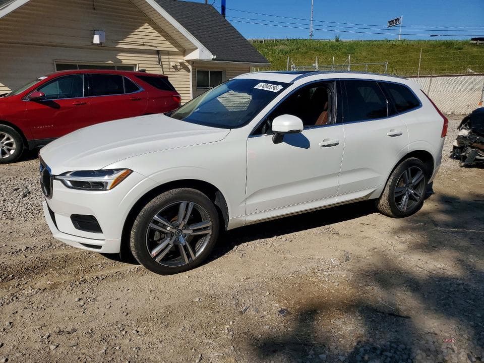 2020 VOLVO XC60 T6 MOMENTUM - 1
