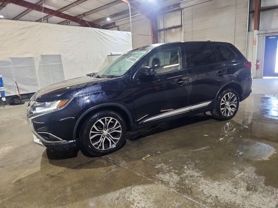2018 MITSUBISHI OUTLANDER SE - 1